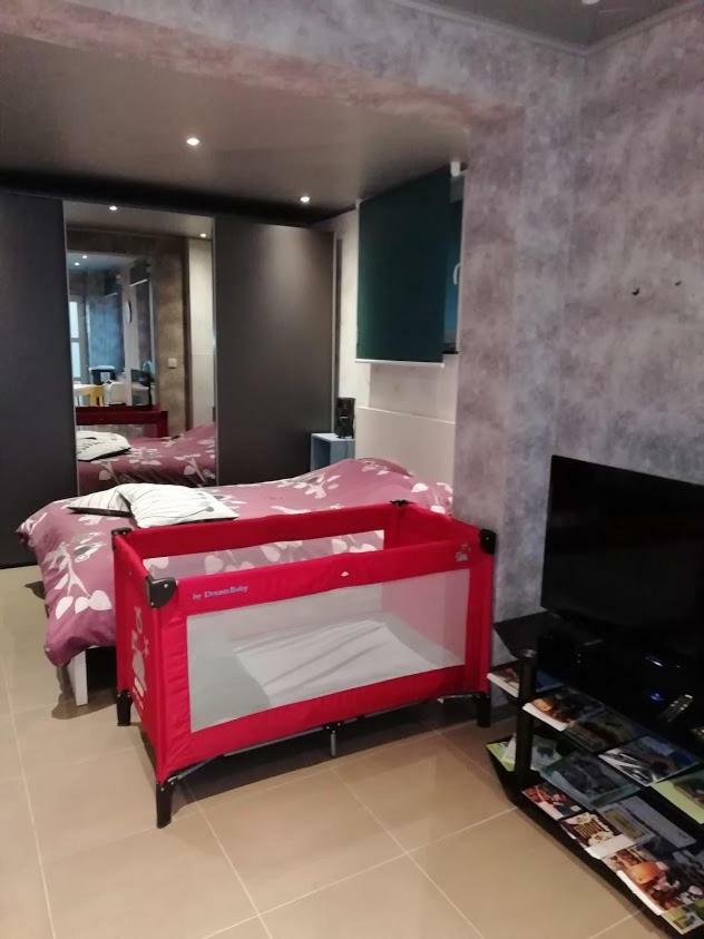 Studio Gite Eul Cat Huant Dergneau Kültér fotó